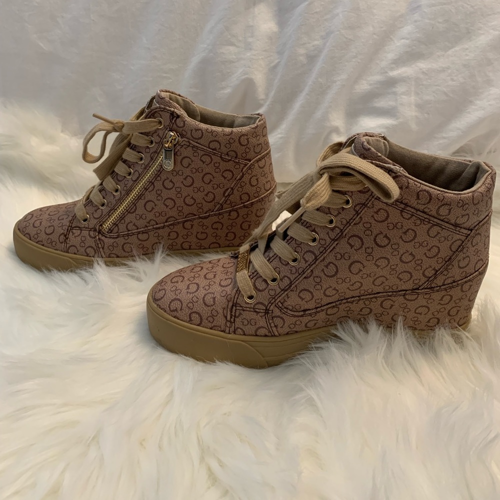 GUESS Fashion Wedge Sneaker